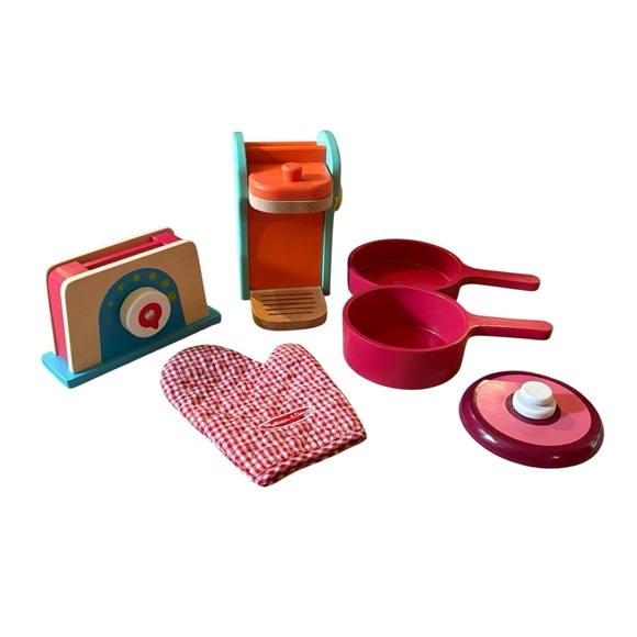 Melissa & Doug Wooden Kitchen Set - Picture 1 of 11